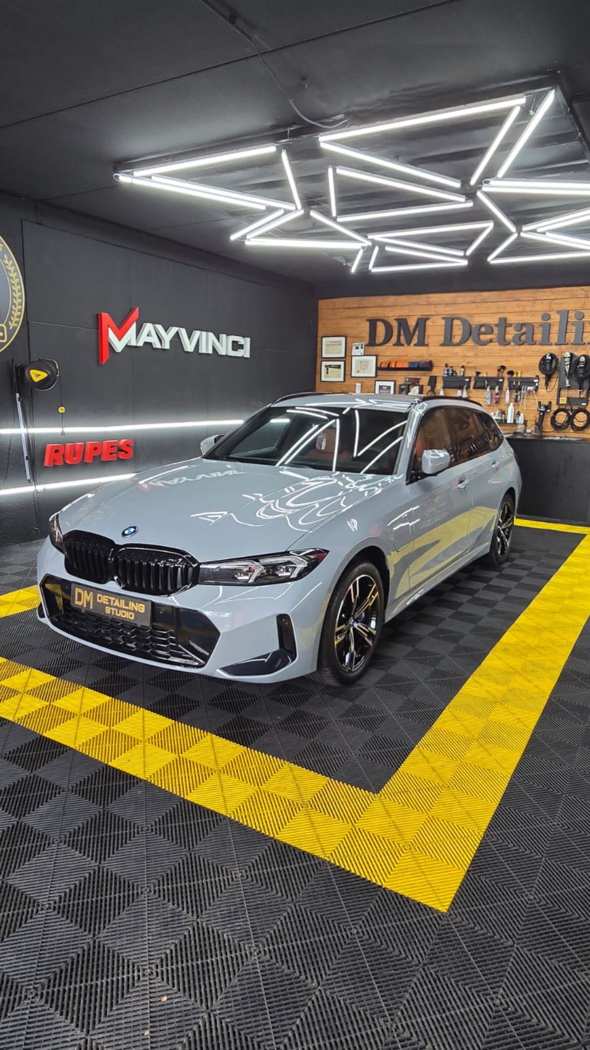 BMW Řada 3, 330e xDrive Touring M Sport