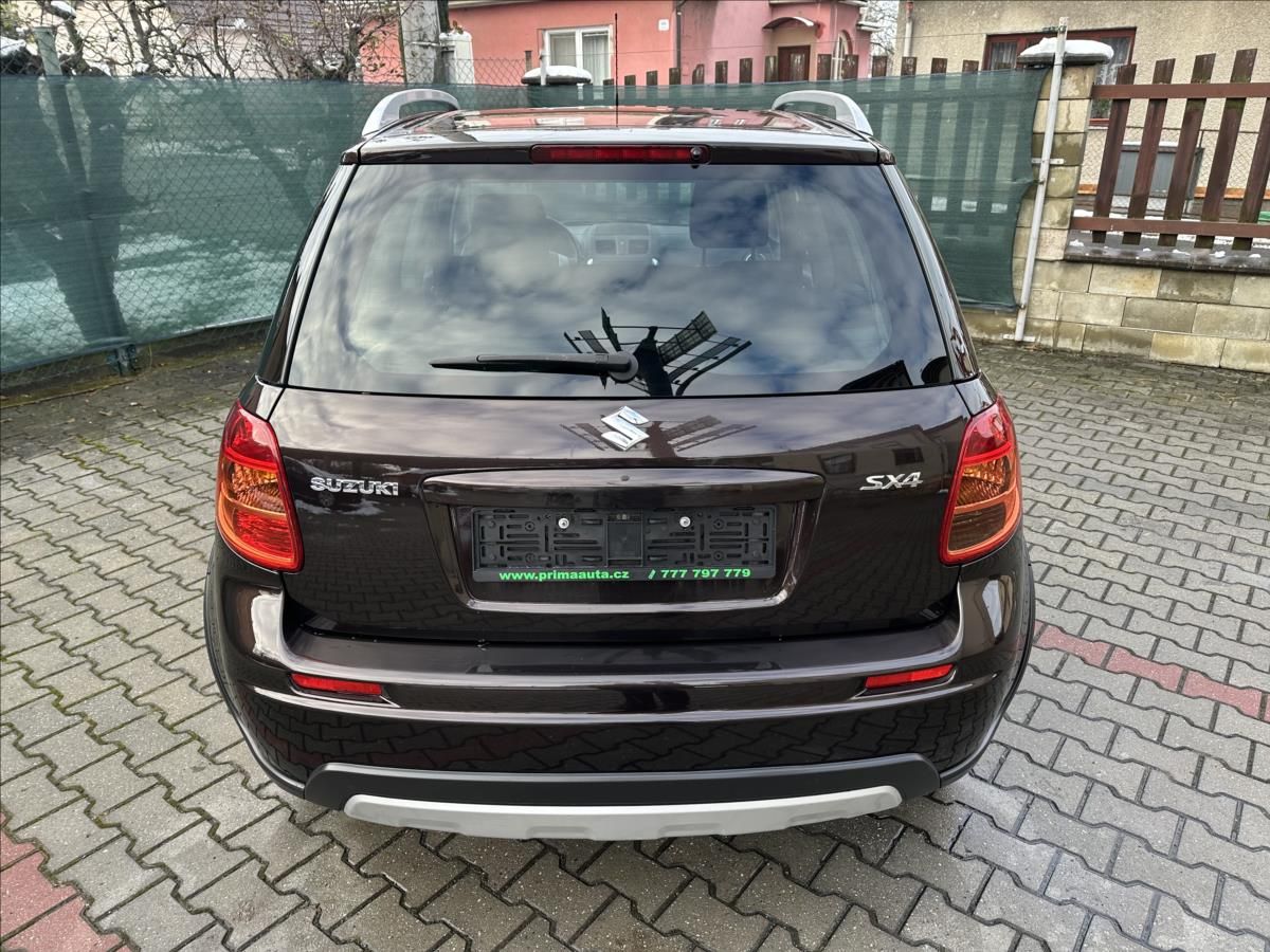 Suzuki SX4, 1,6 1.majitel ! - fotka 4