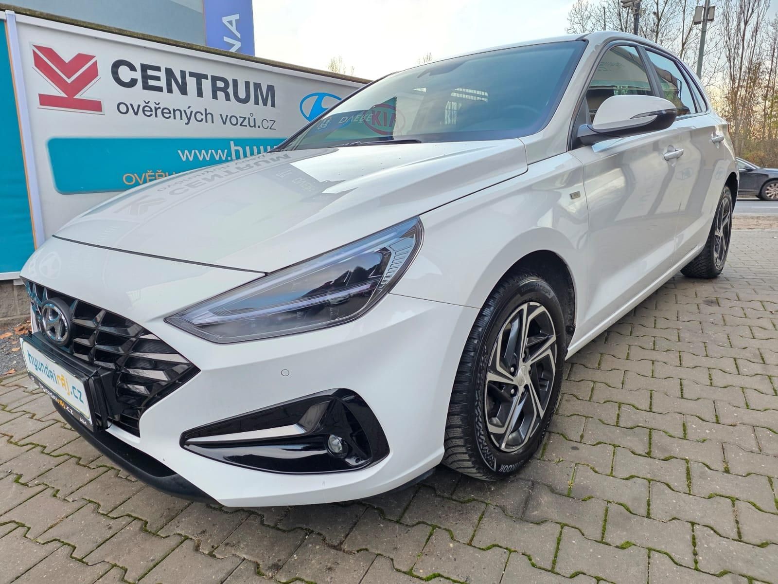 Hyundai i30, 1.5-MHEV-48V-BENZIN-ZÁRUKA - fotka 4