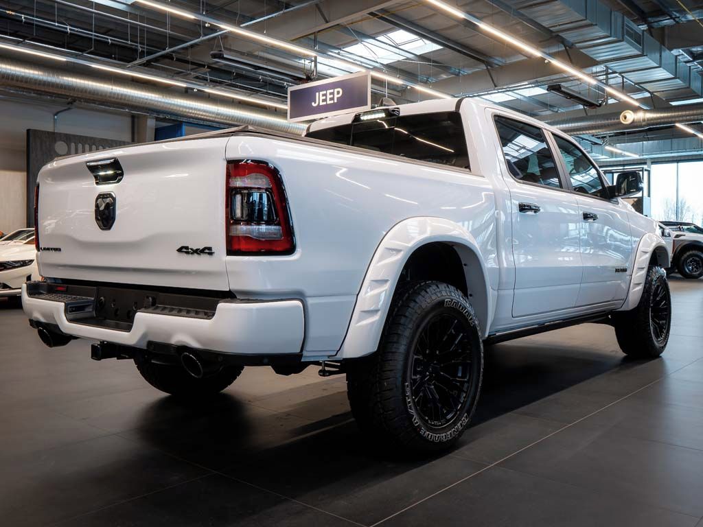 Dodge Ram, 5.7 V8 Limited, 6" Lift, LPG - fotka 5