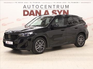 2,0 xDrive 23i M-paket ZÁNOVNÍ