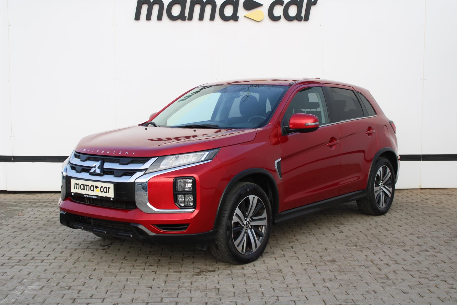 Mitsubishi ASX, 2.0 MIVEC INTENSE 4WD 1.MAJ ČR - fotka 3