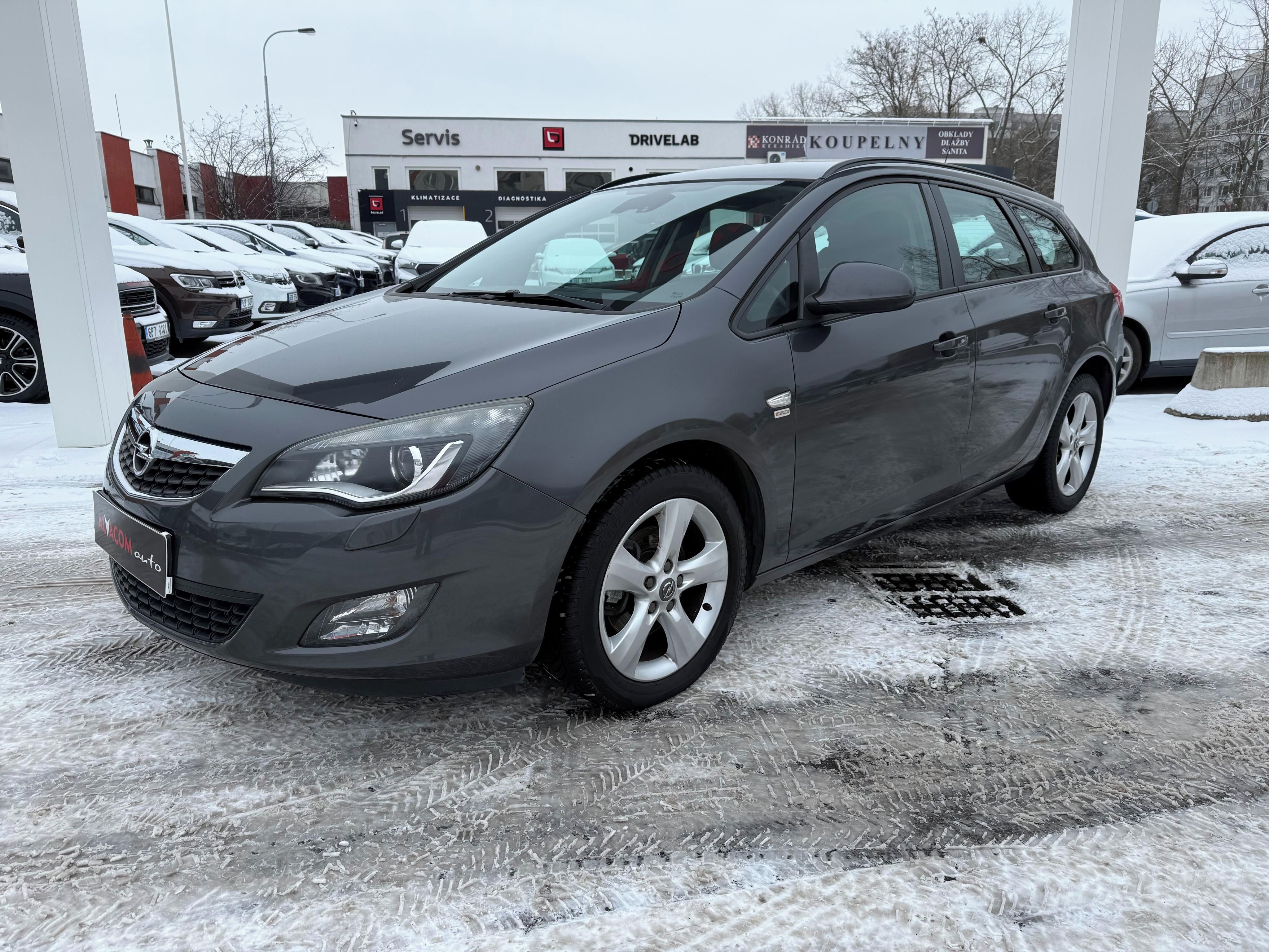 Opel Astra, 1.7 CDTi 81kW - fotka 2