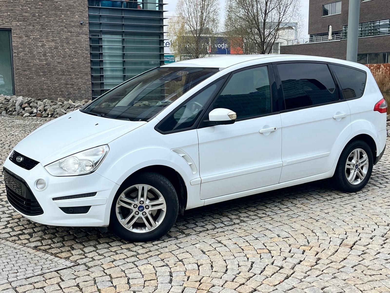 Ford S-MAX, 2.0TDCi MANUÁL SERVISKA - fotka 3