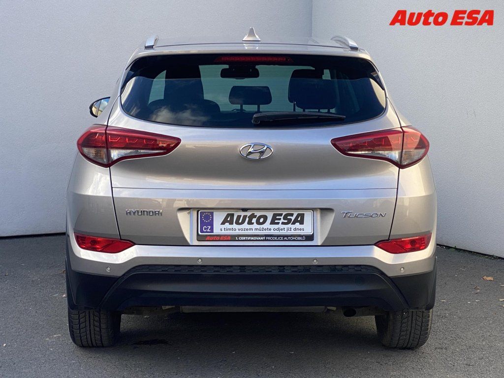 Hyundai Tucson, 1.7CRDi,2.maj,ČR,GO Czech - fotka 5