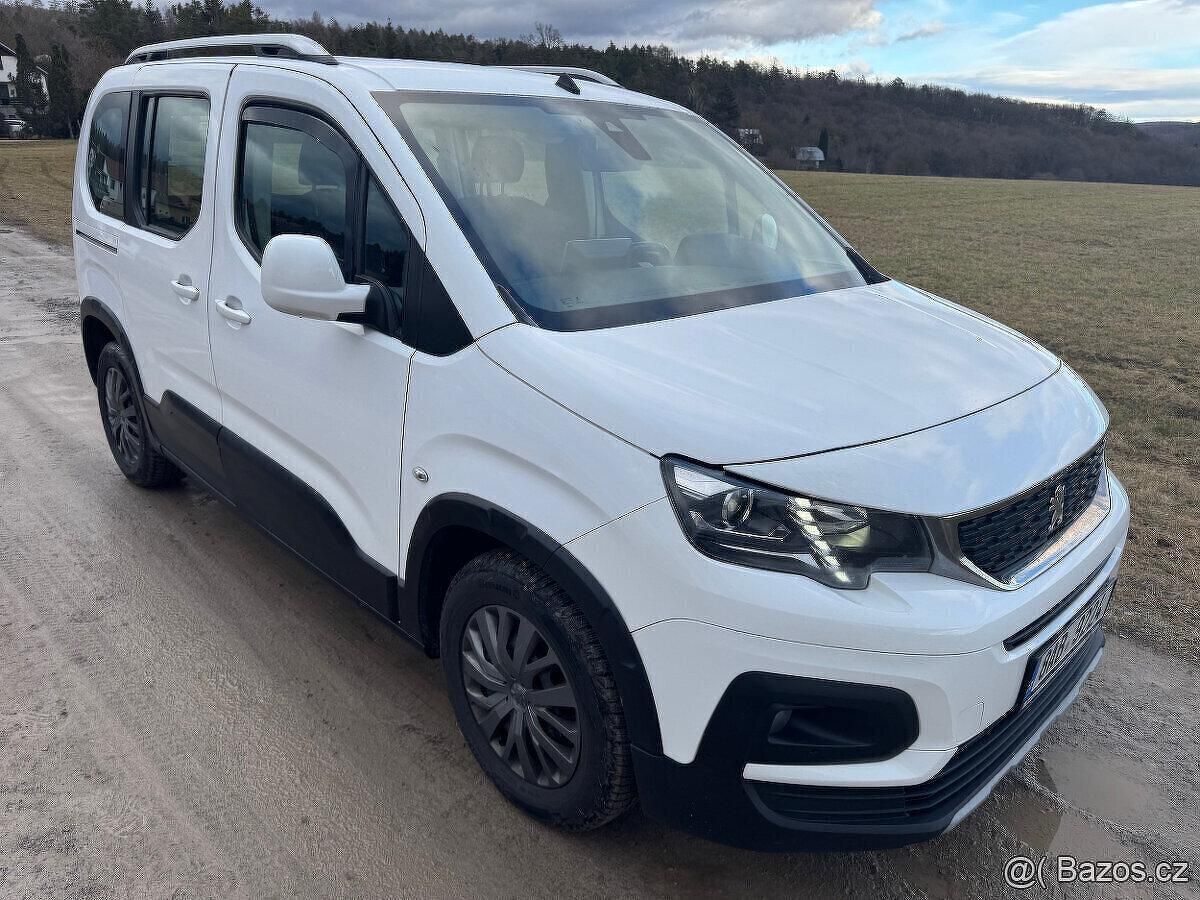 Peugeot Rifter, 1.5BlueHDI ALLURE 5 MÍST ČR - fotka 2