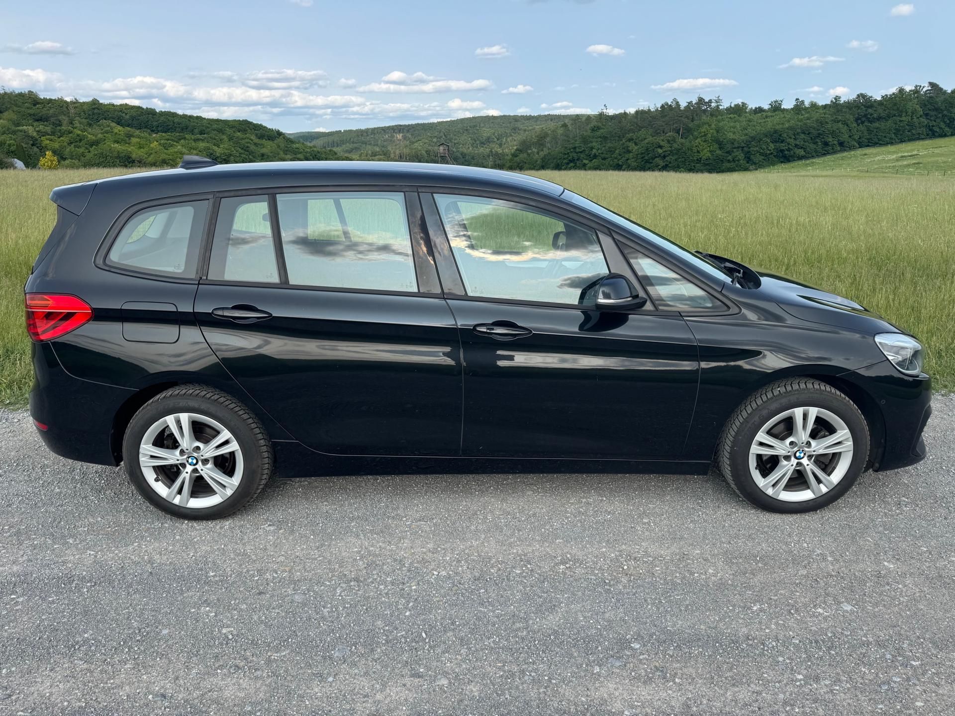 BMW Řada 2, 216i 80kW GRAN TOURER NAVI ČR - fotka 6
