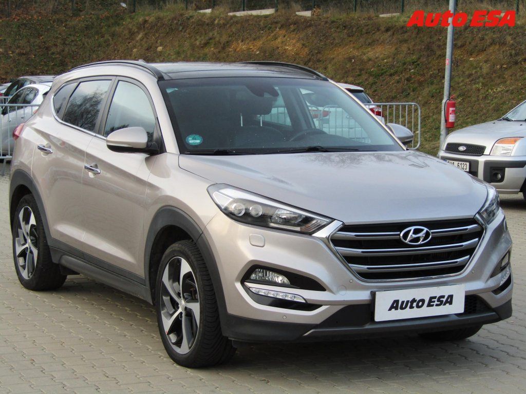 Hyundai Tucson, 2.0 CRDi 4WD,Premium,panor