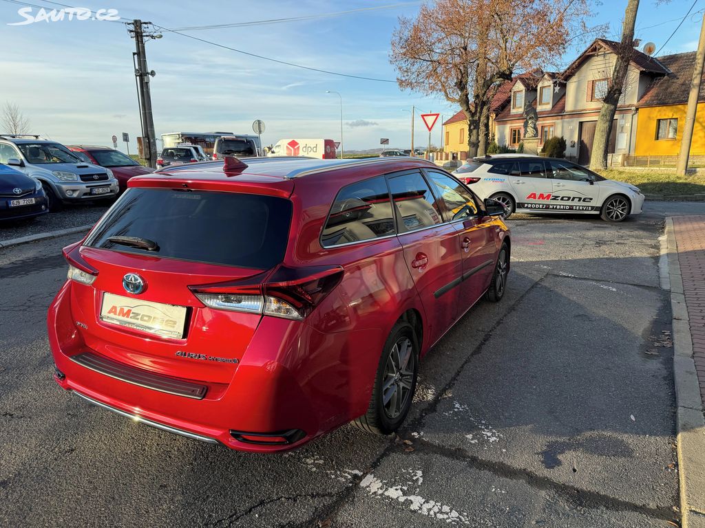 Toyota Auris, fotka 8