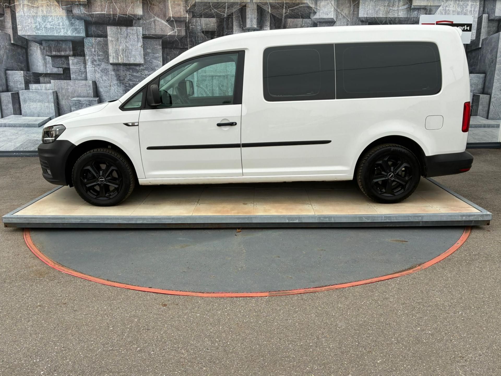 Volkswagen Caddy, MAXI, 2.0TDi, 75KW, 7 MÍST - fotka 4