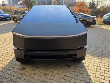 BEAST 844PS 3xMOTOR CZ