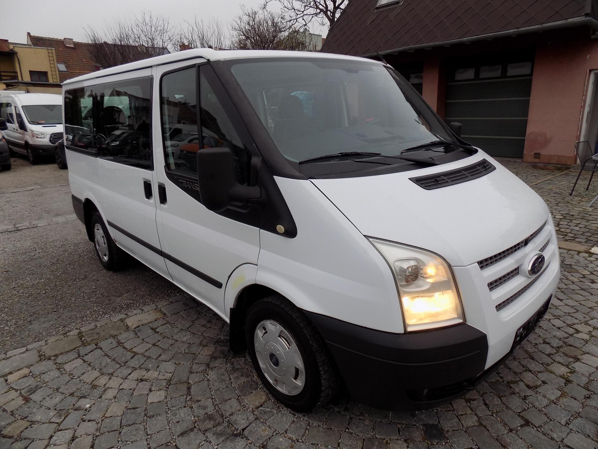 Ford Transit, 2,2 TDCI SWB TREND AC 9 MÍST - fotka 5