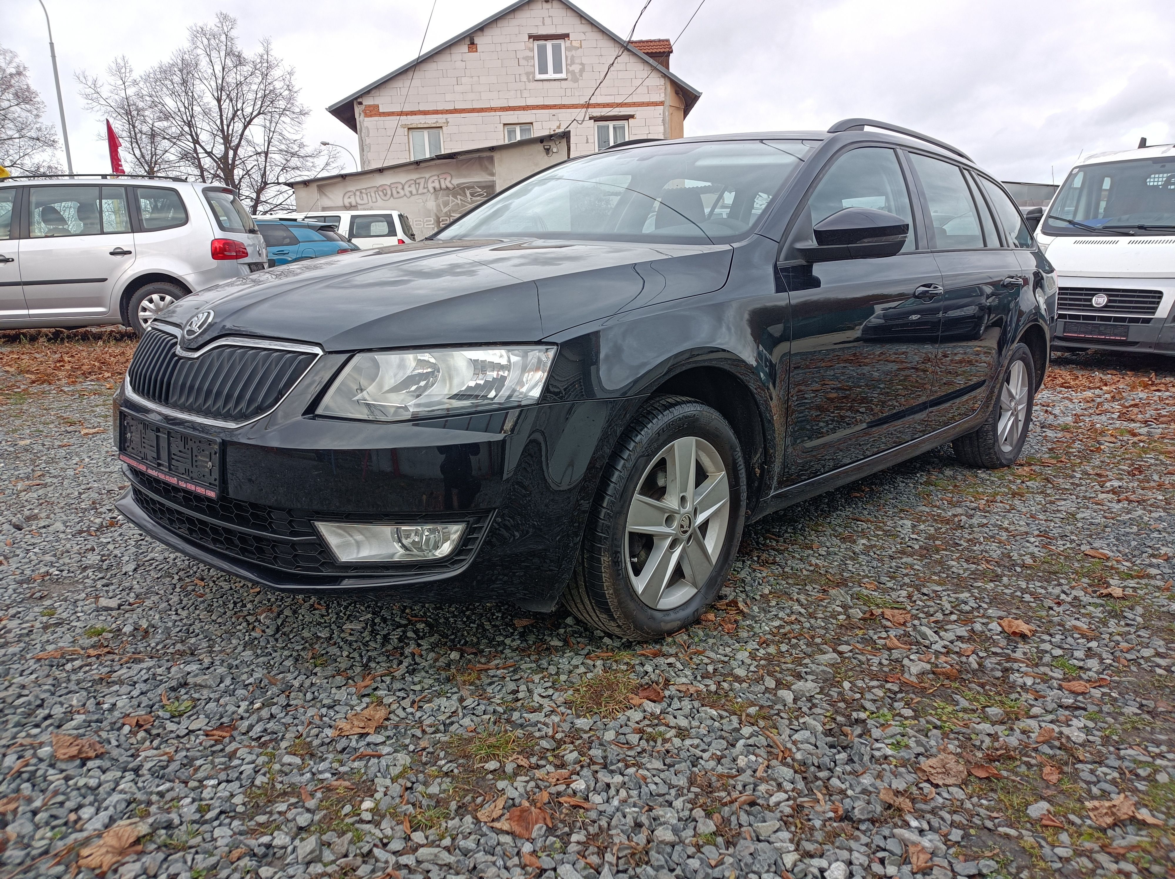 Škoda Octavia, 4x4,1.6 TDi-77 kw,r.14 - fotka 3