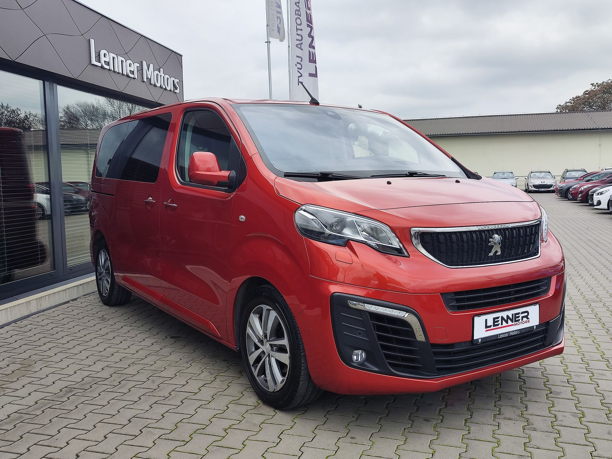 Peugeot Traveller, 2.0 HDI/130kW L2 Bussines AUT - fotka 3