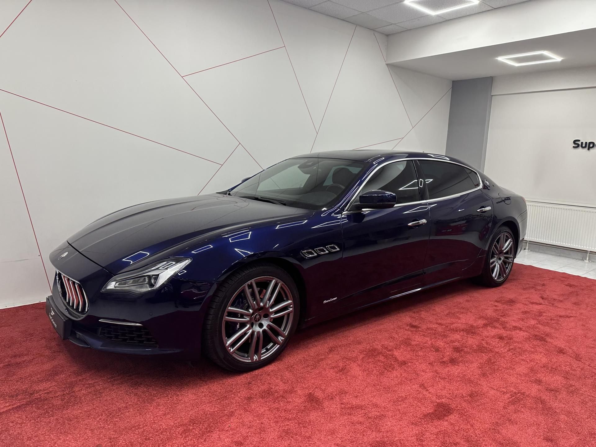 Maserati Quattroporte, SQ4 GranLusso*360*TV*STOLKY