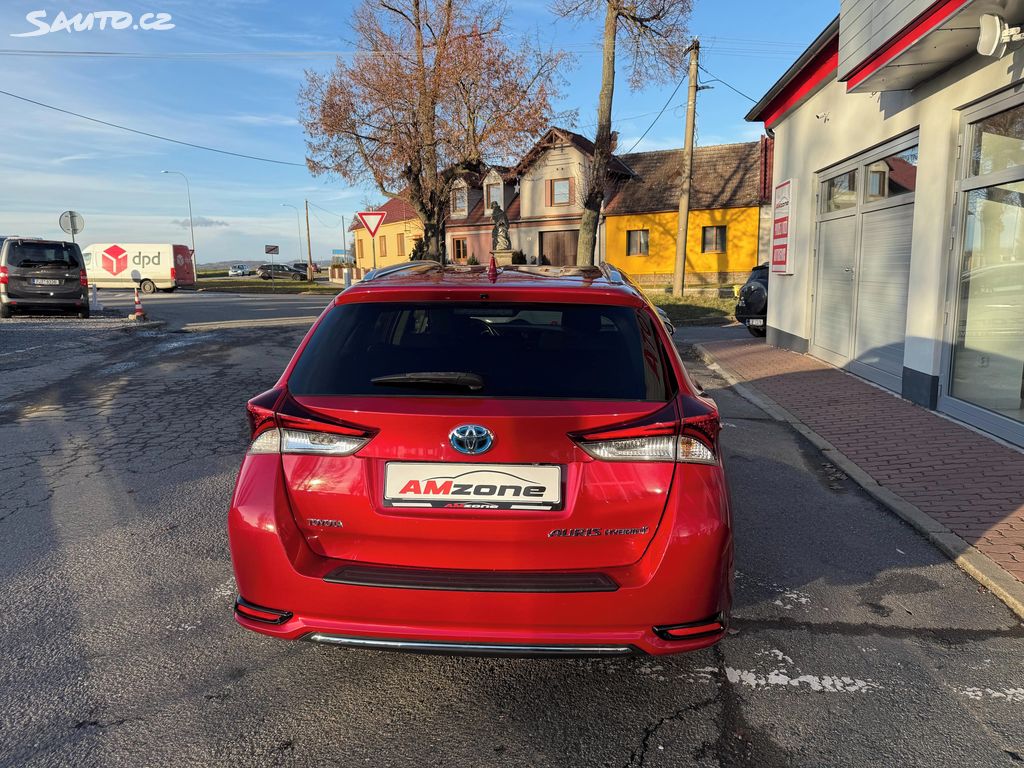 Toyota Auris, fotka 7