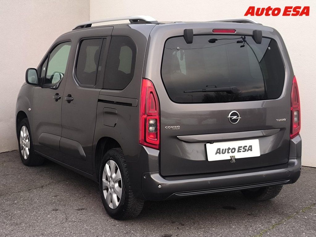 Opel Combo, 1.5CDTi,Life,navi,panor - fotka 6