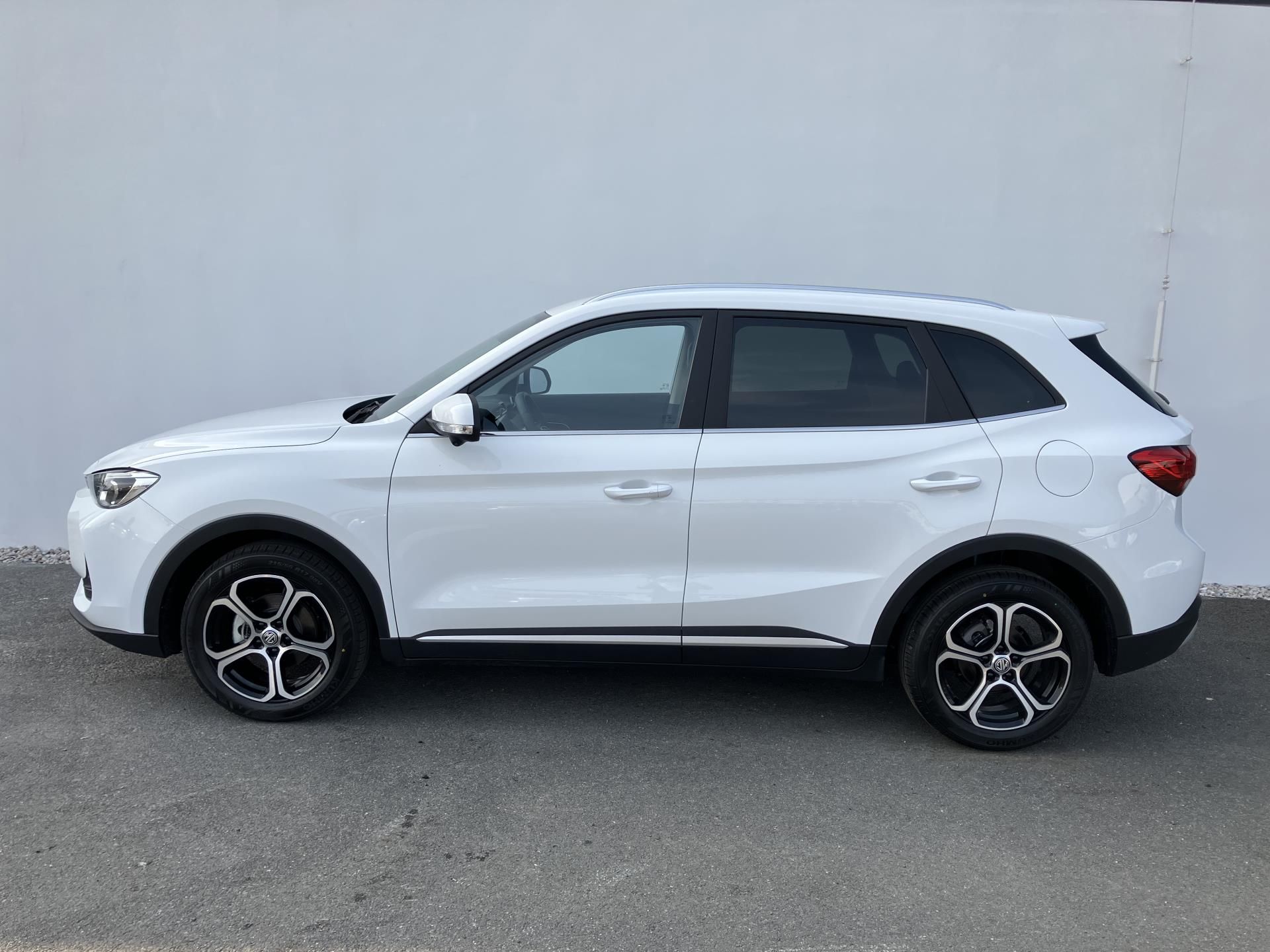 MG ZS, 1.5 VTi / 85 kW ELEGANCE - fotka 3