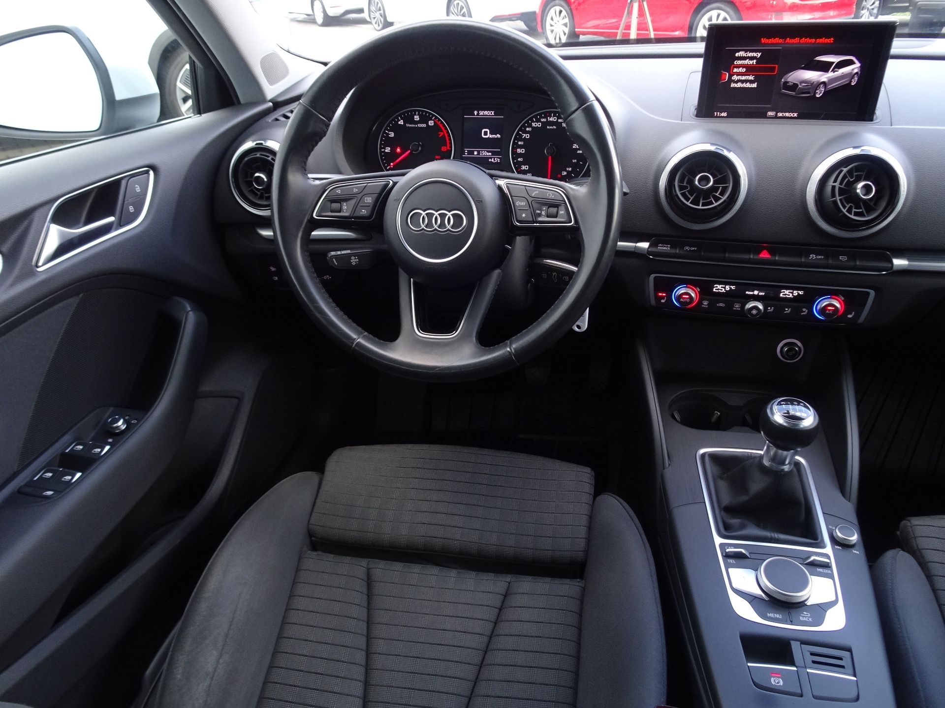 Audi A3, 1.5TFSI Sport - fotka 5