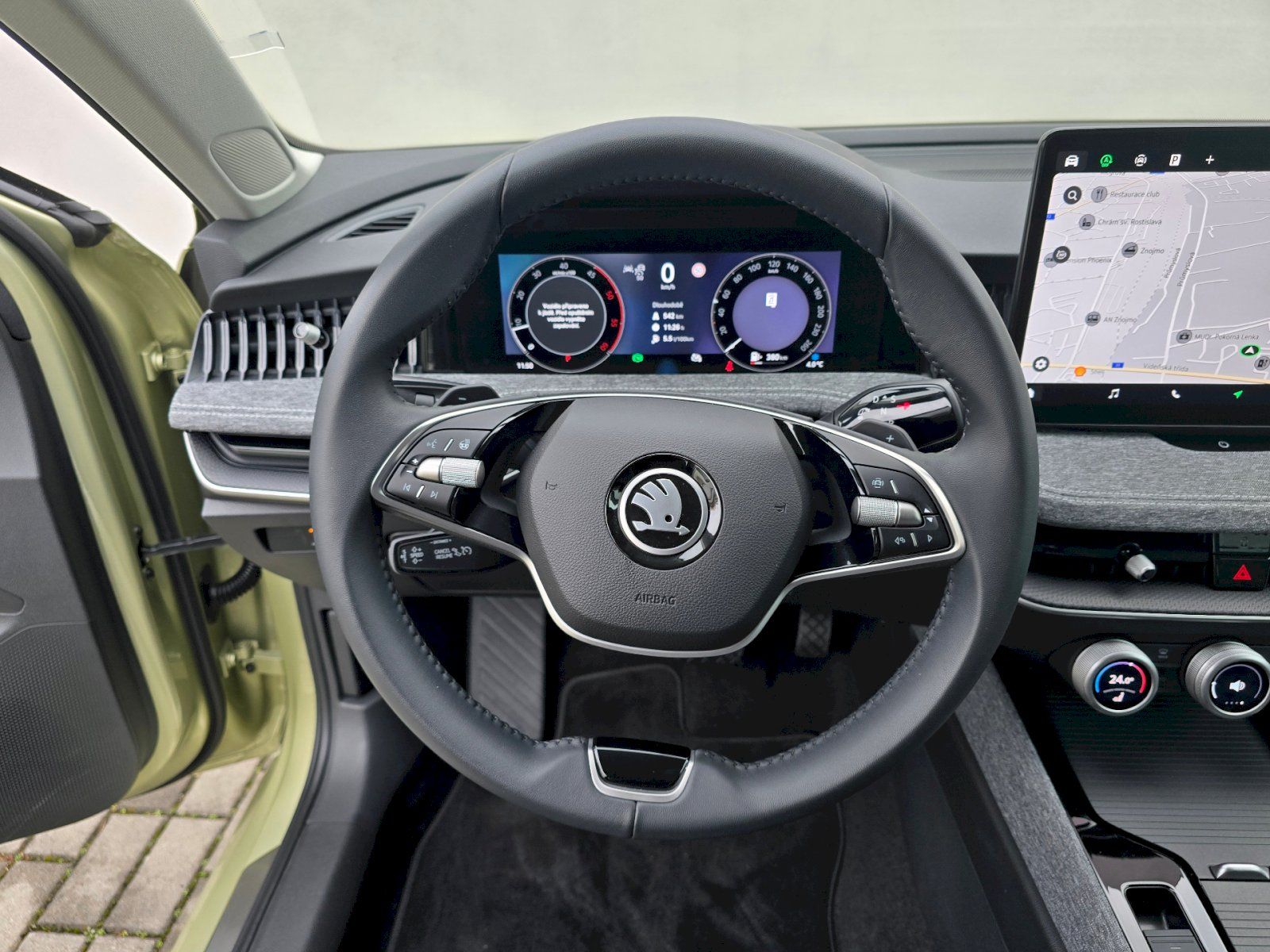 Škoda Superb, 2,0TDI 110KW DSG SELECTION - fotka 6