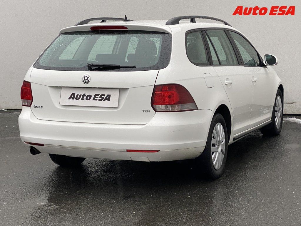Volkswagen Golf, 1.6 TDi,Trendline,AC - fotka 4