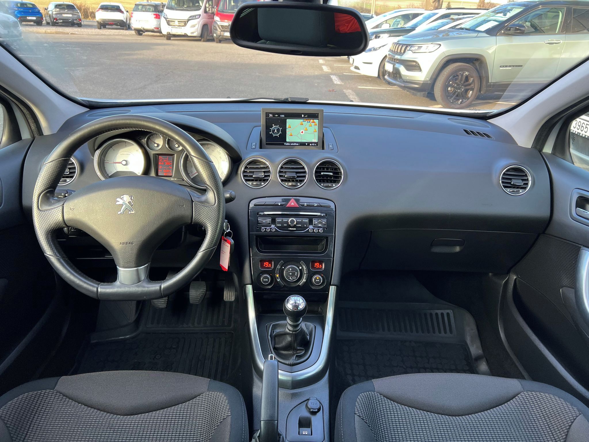 Peugeot 308, 1.6 115k ZÁRUKA SERVIS PANO - fotka 3