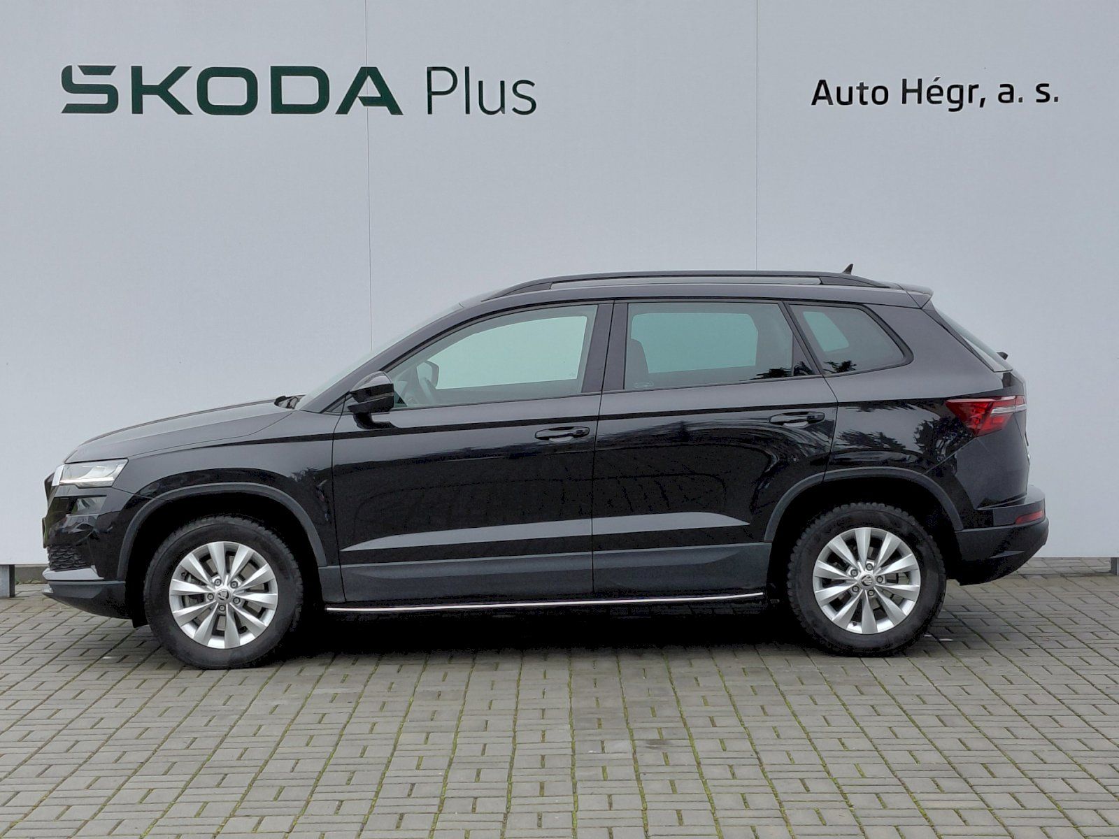 Škoda Karoq, SELECTION 1,5 TSI 110 kW - fotka 3