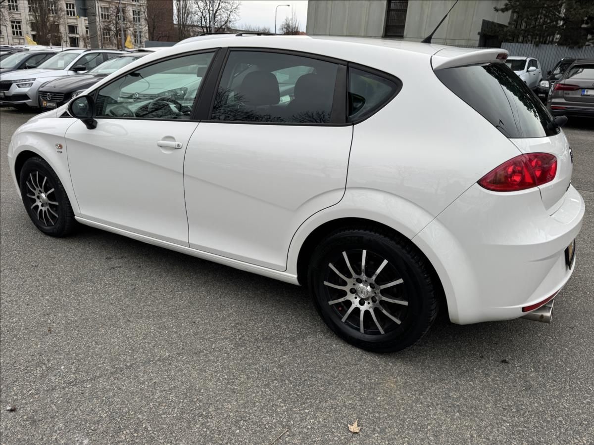 Seat Leon, 1,4 FACELIFT+SPORT+92kw - fotka 5