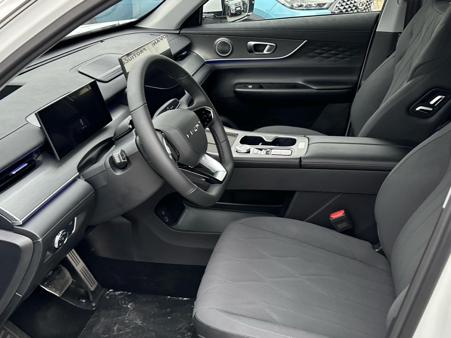 Chery Tiggo 8, Unique FWD - fotka 6