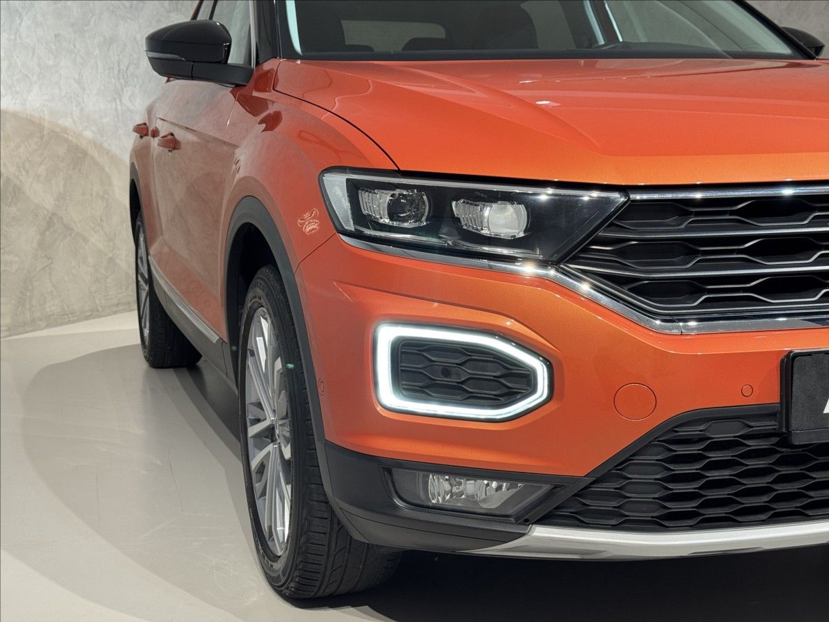 Volkswagen T-Roc, 1,5 TSi  DSG United LED Assist - fotka 5