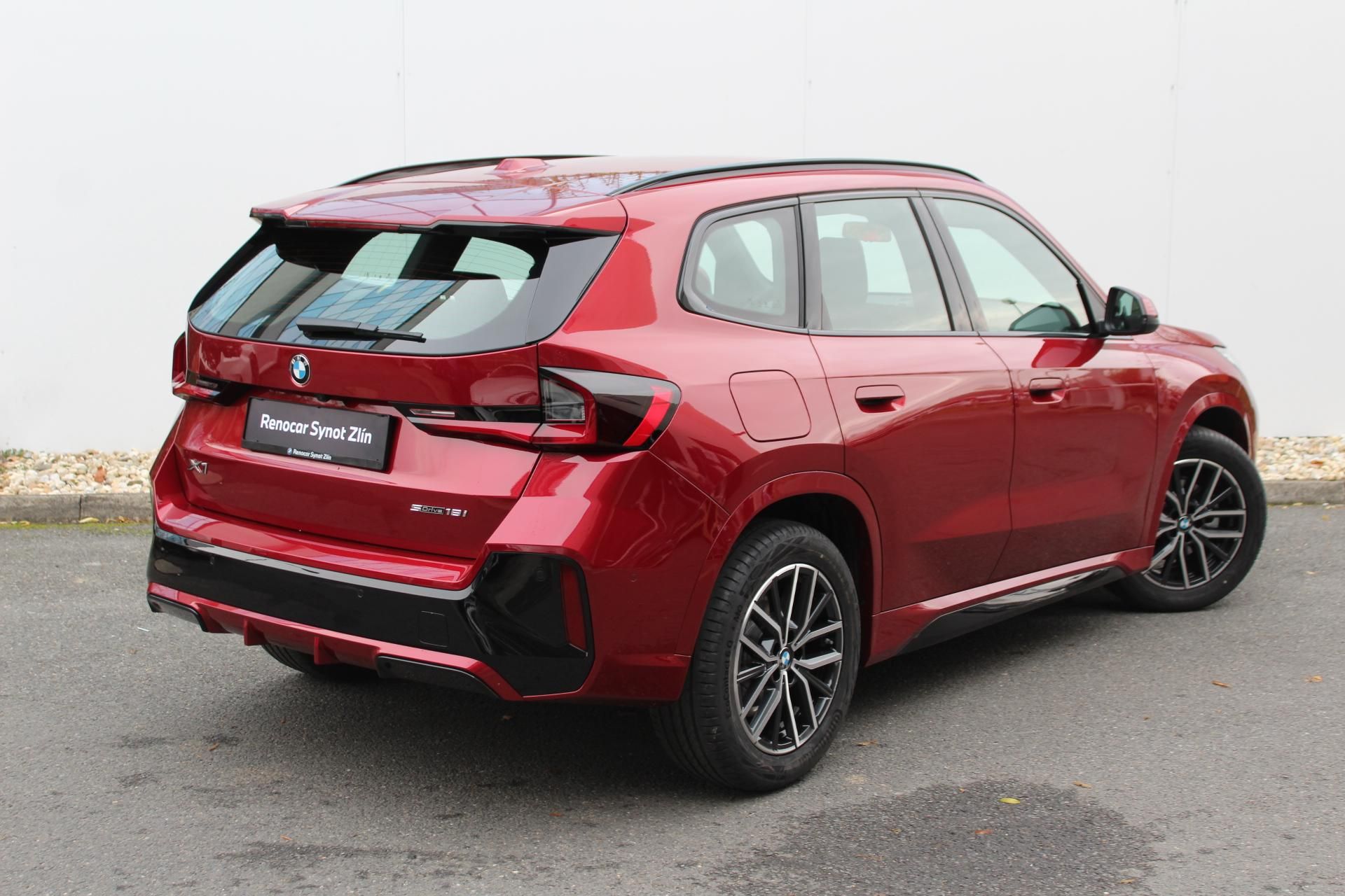 BMW X1, sDrive 18i - fotka 5
