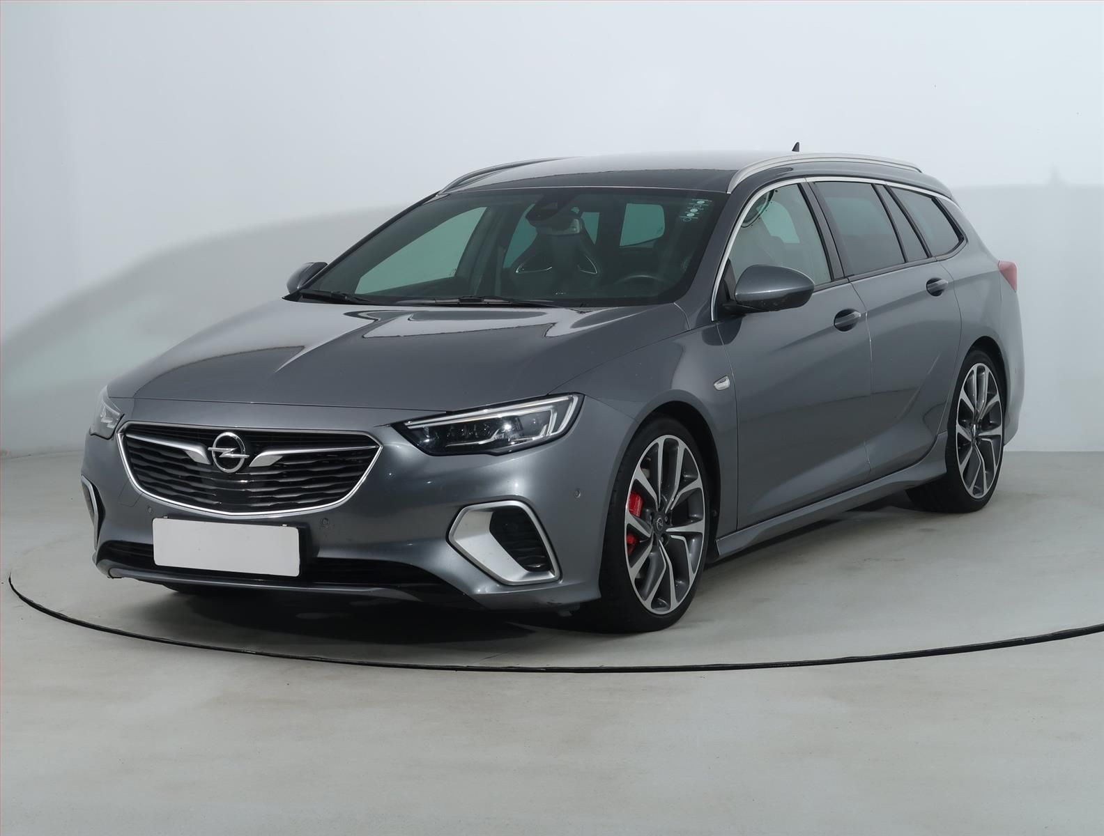 Opel Insignia, 2.0 BiTurbo CDTI, 4X4 - fotka 2