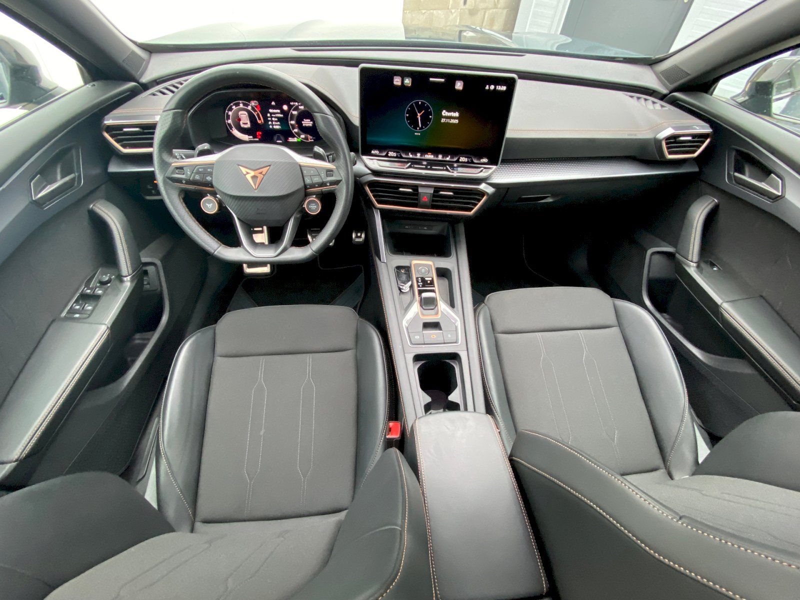 Cupra Formentor, 1.5 eTSI 110 kW DSG - fotka 5