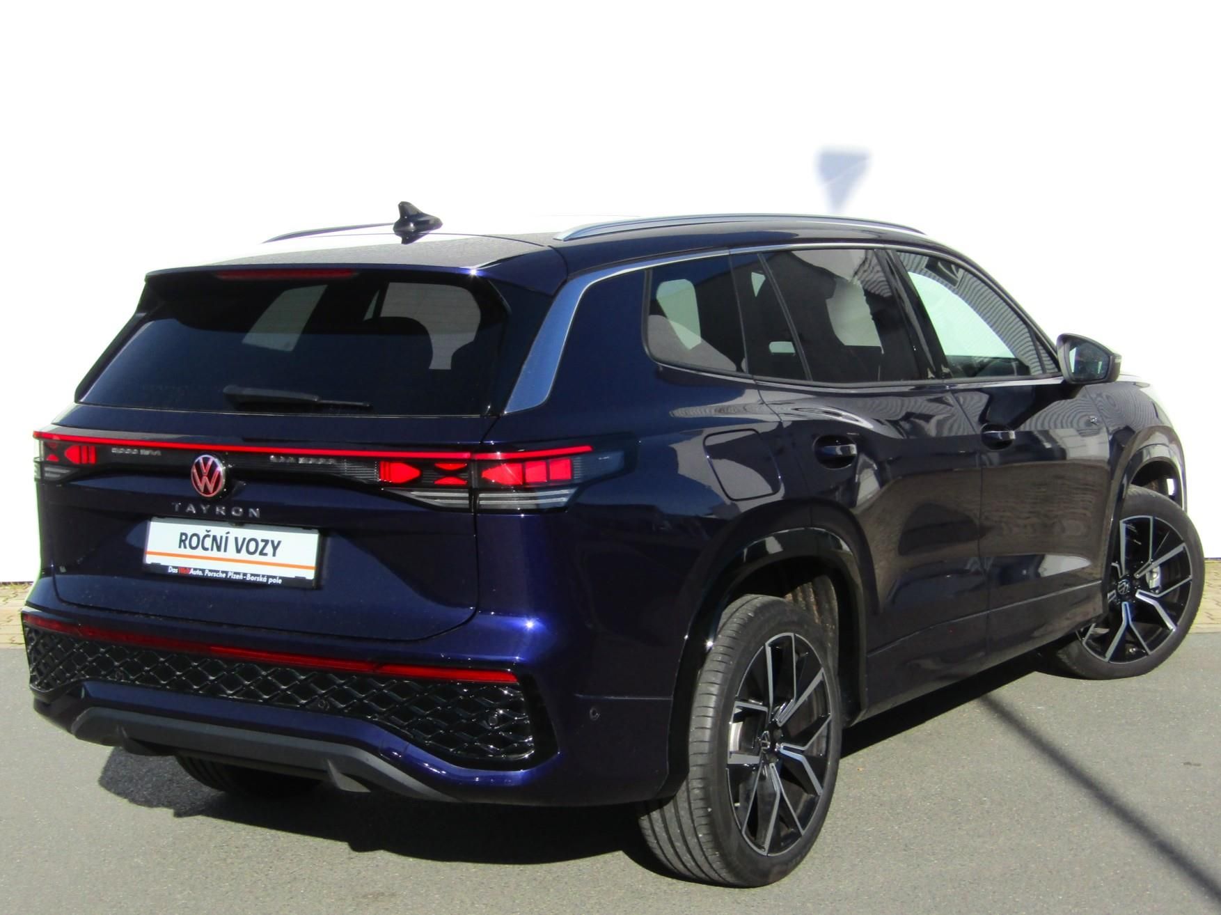 Volkswagen Tayron, R-Line 2.0 TDI 142KW DSG 4Moti - fotka 2