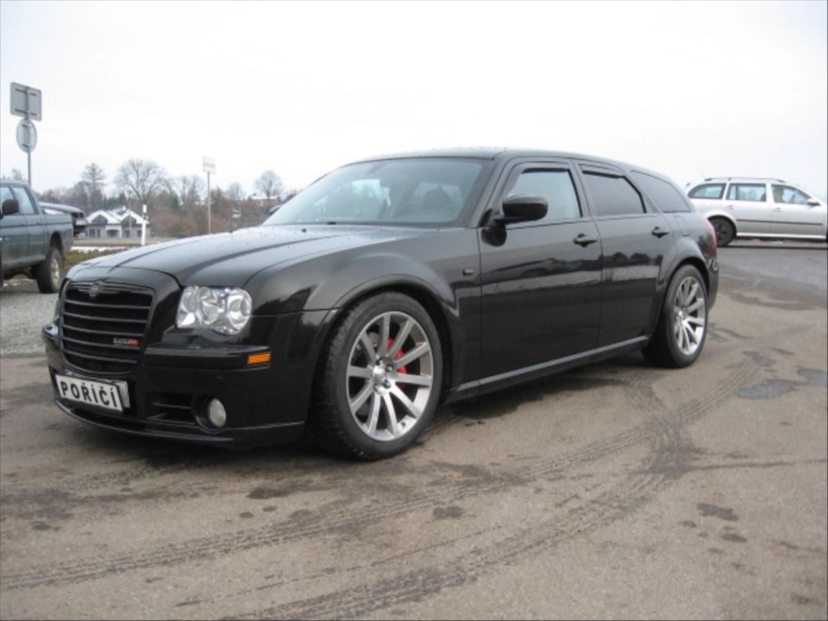 Chrysler 300C, 6,1 HEMI SRT- 8 - fotka 2