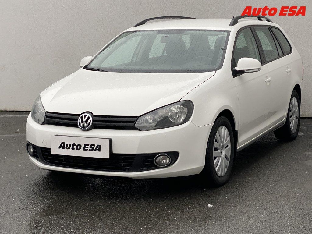 Volkswagen Golf, 1.6 TDi,Trendline,AC - fotka 3