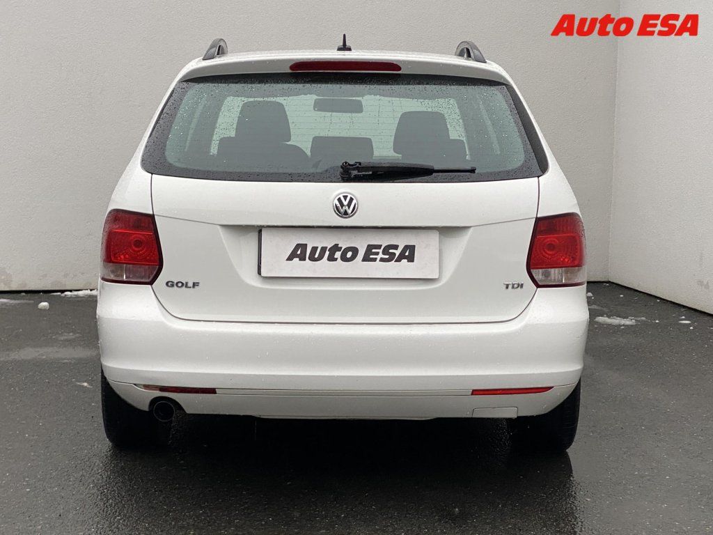 Volkswagen Golf, 1.6 TDi,Trendline,AC - fotka 5