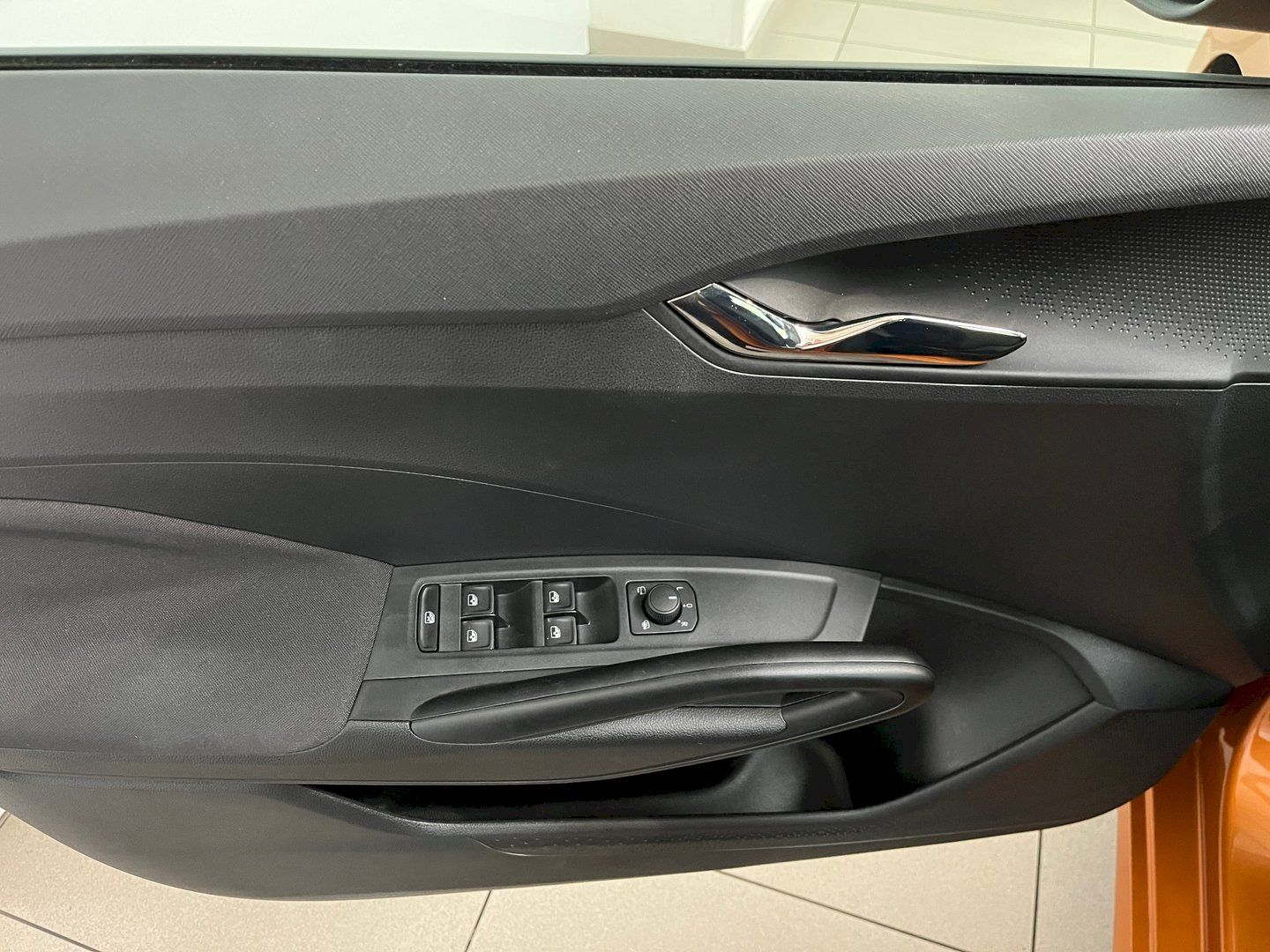 Škoda Fabia, 1.0 TSI 70 kW M5F Selection - fotka 6