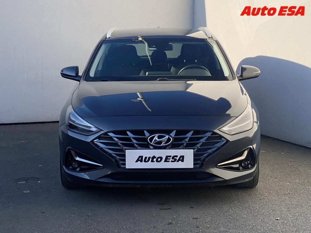Hyundai i30, 1.6 CRDi,2.maj,ČR,Smart - fotka 2