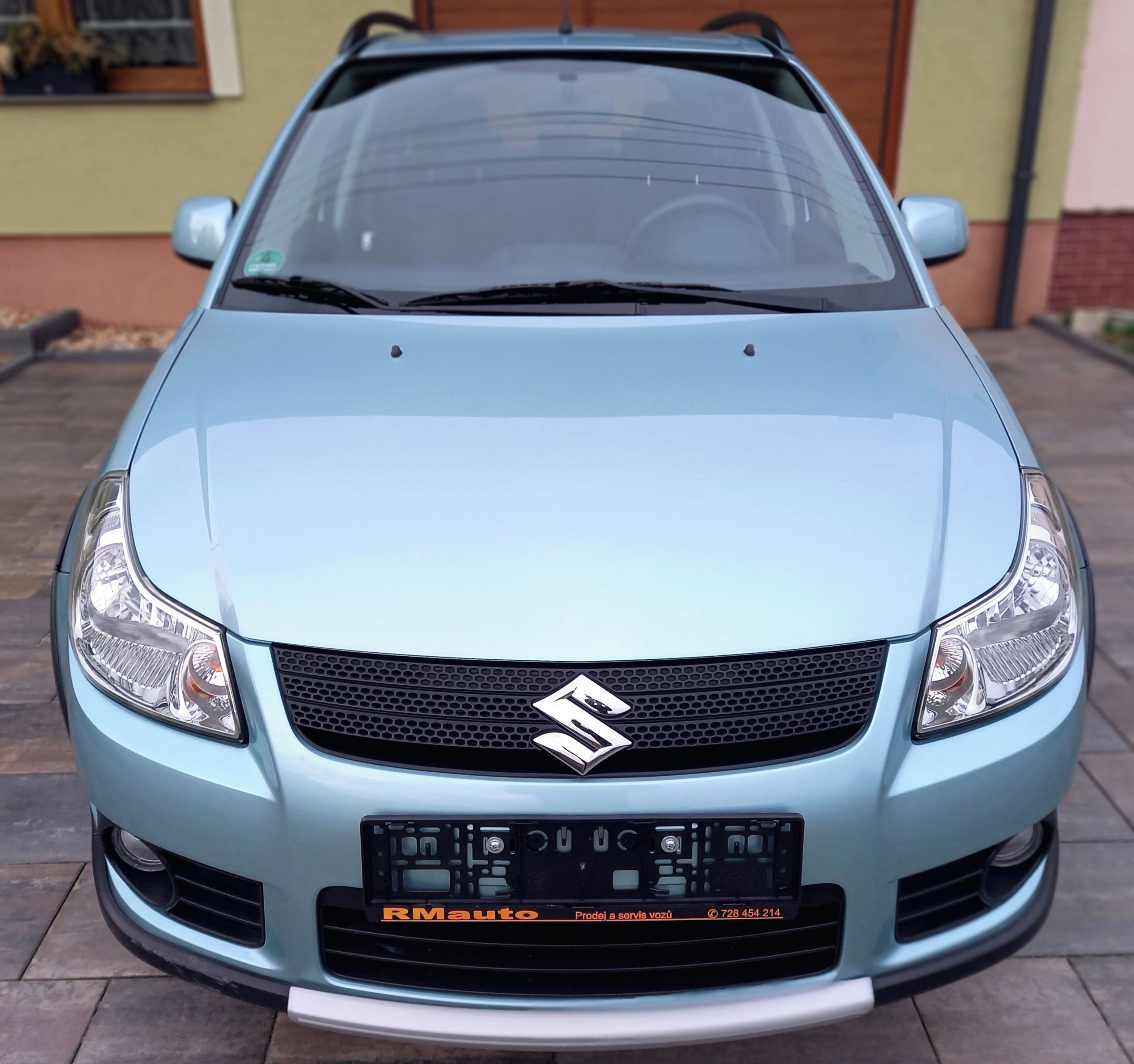 Suzuki SX4, Suzuki SX4 1.6i COMFORT - fotka 2