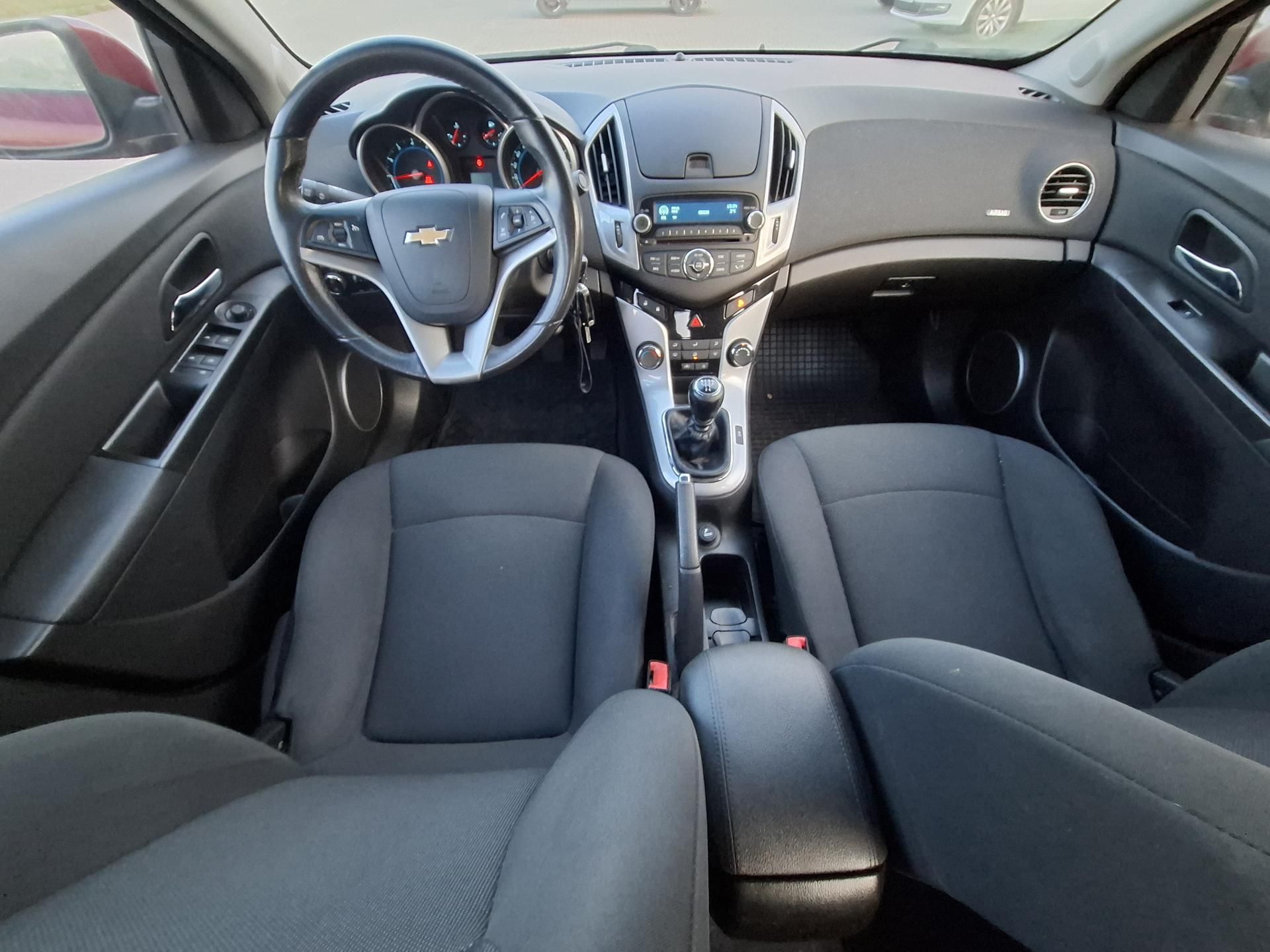 Chevrolet Cruze, 1,8 16V - fotka 5