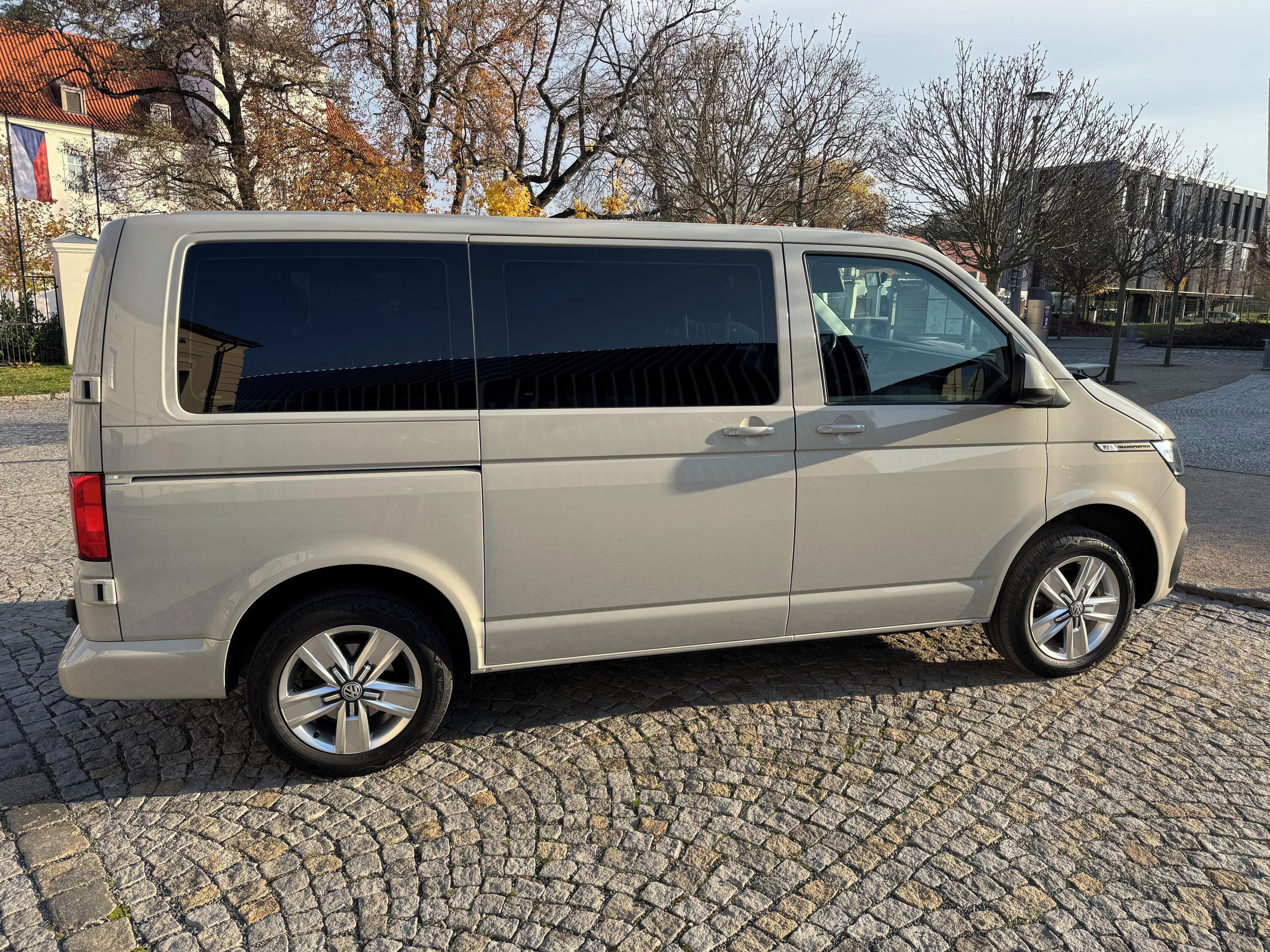 Volkswagen Transporter, Transporter bus T6.1 - 8 míst - fotka 5