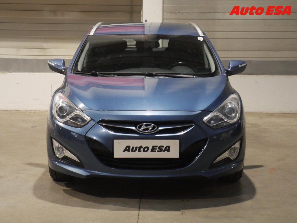 Hyundai i40, 1.7 CRDi,AT,navi,kamera - fotka 2