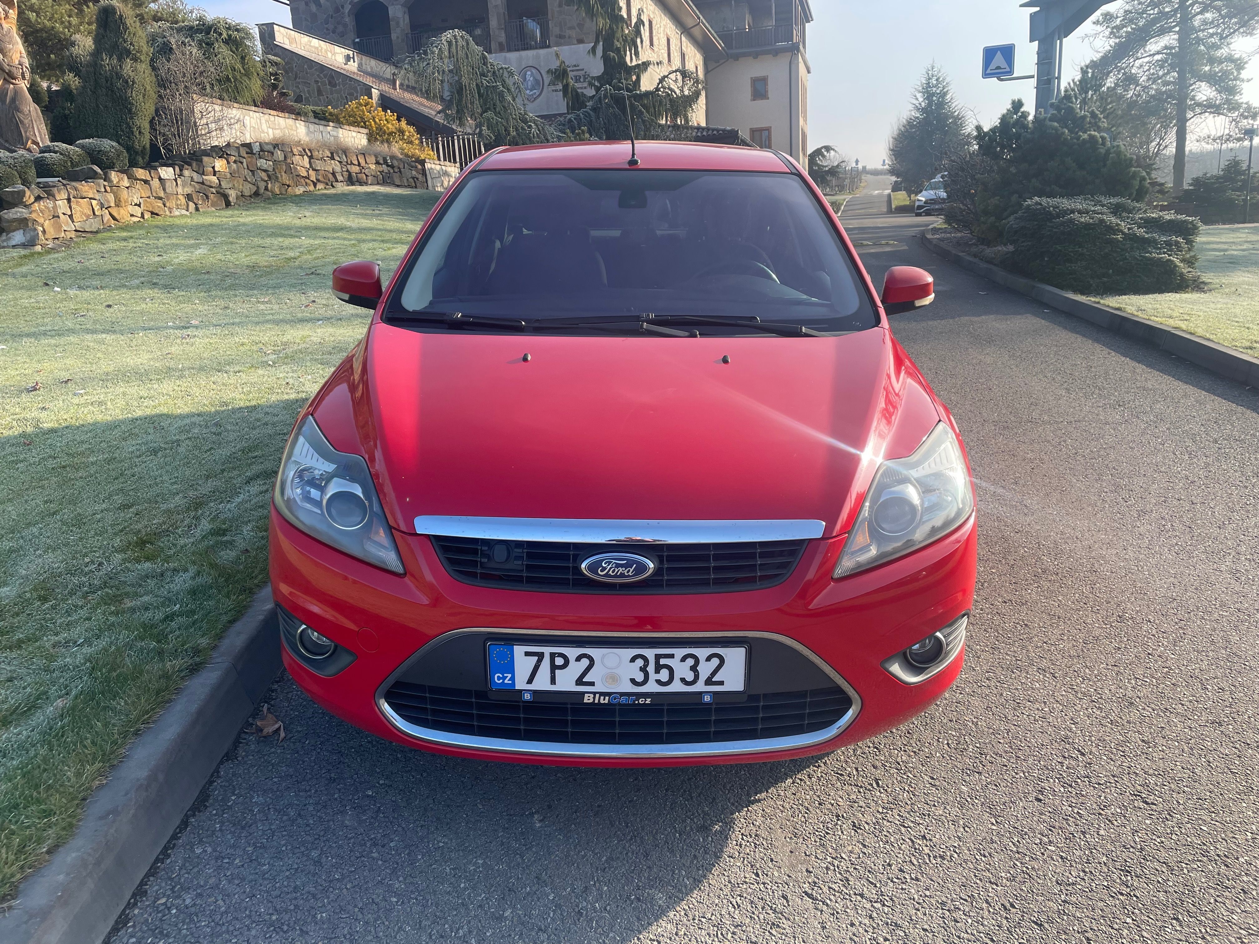 Ford Focus, 1.8 i 92 KW KLIMA - fotka 2