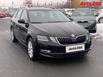 1.6 TDi,DSG,navi,LED