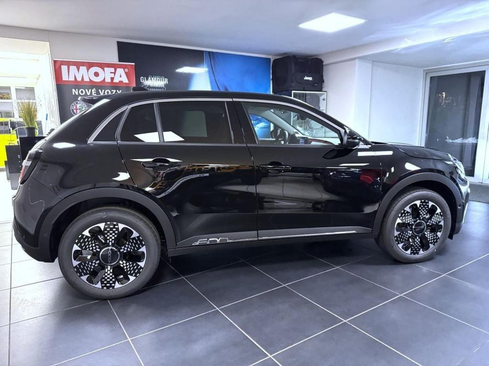 Fiat 600, 1.2 Turbo Hybrid 145k MHEV - fotka 4