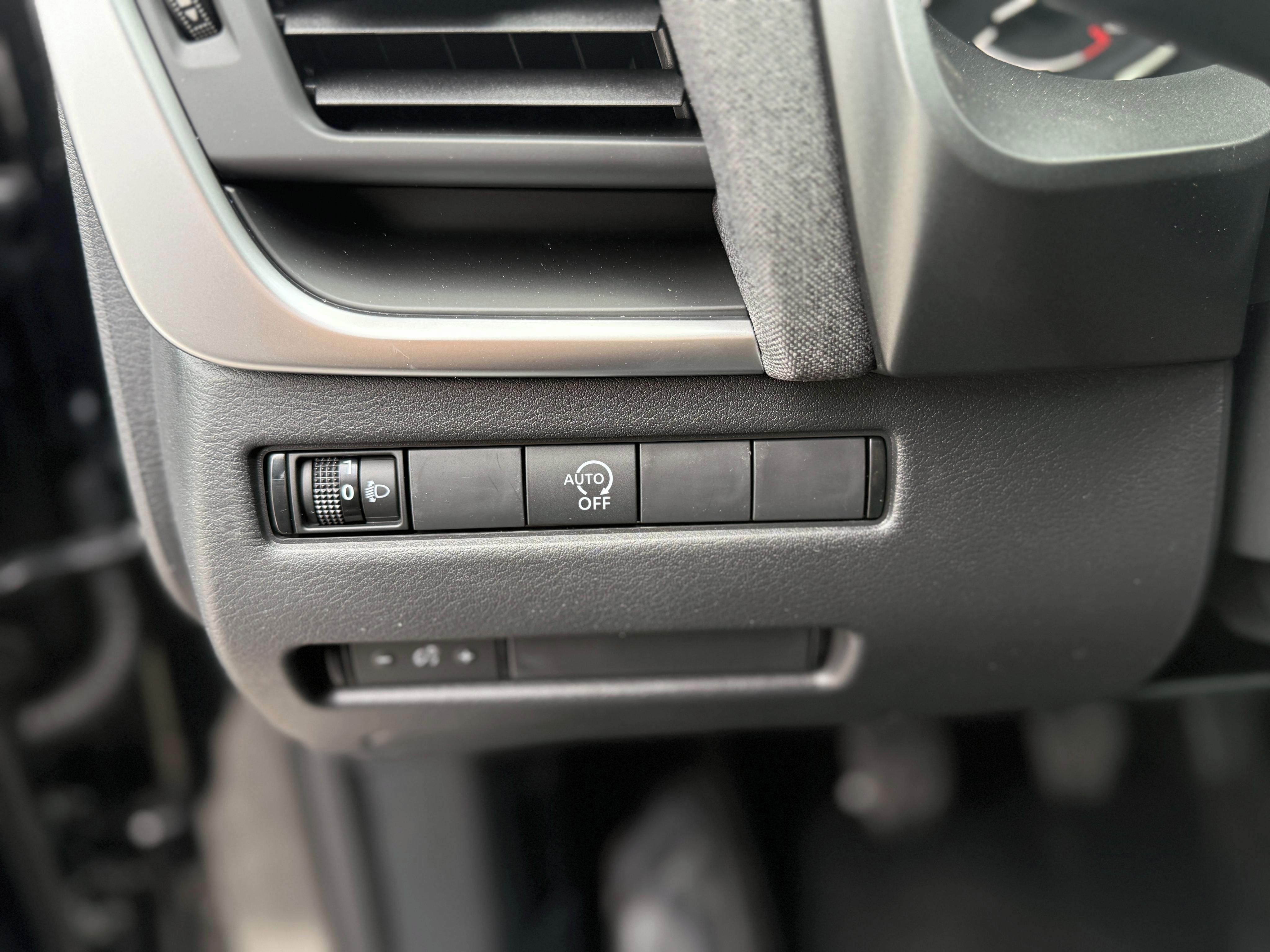 Nissan Qashqai, ACENTA 158 k Manuální 2WD - fotka 5