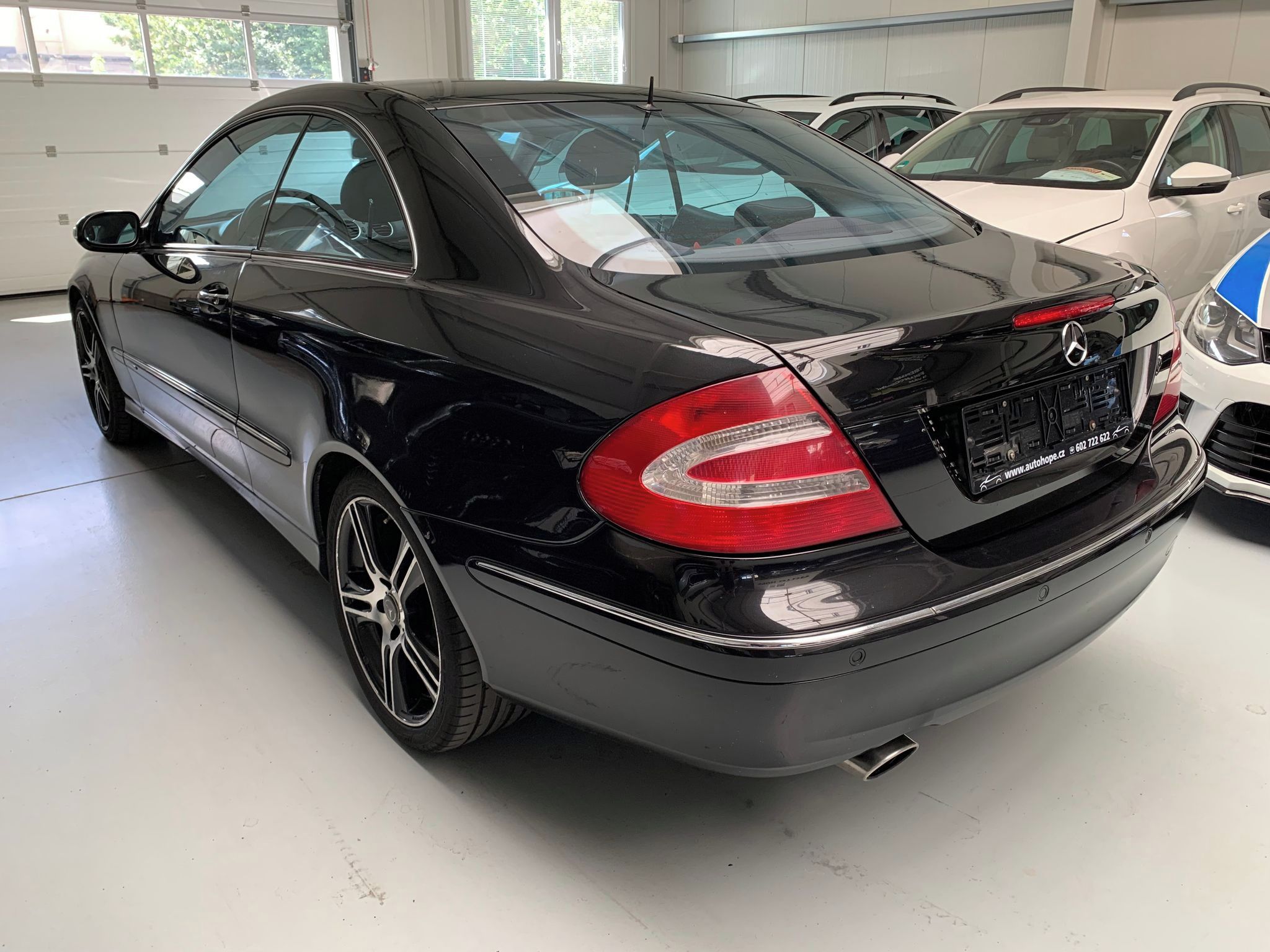 Mercedes-Benz CLK, 500 - V8 225kW - fotka 4