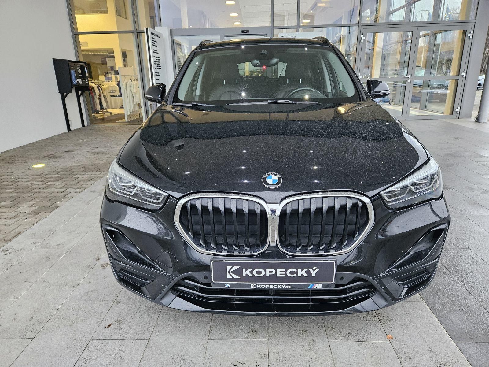 BMW X1, sDrive18i - fotka 2