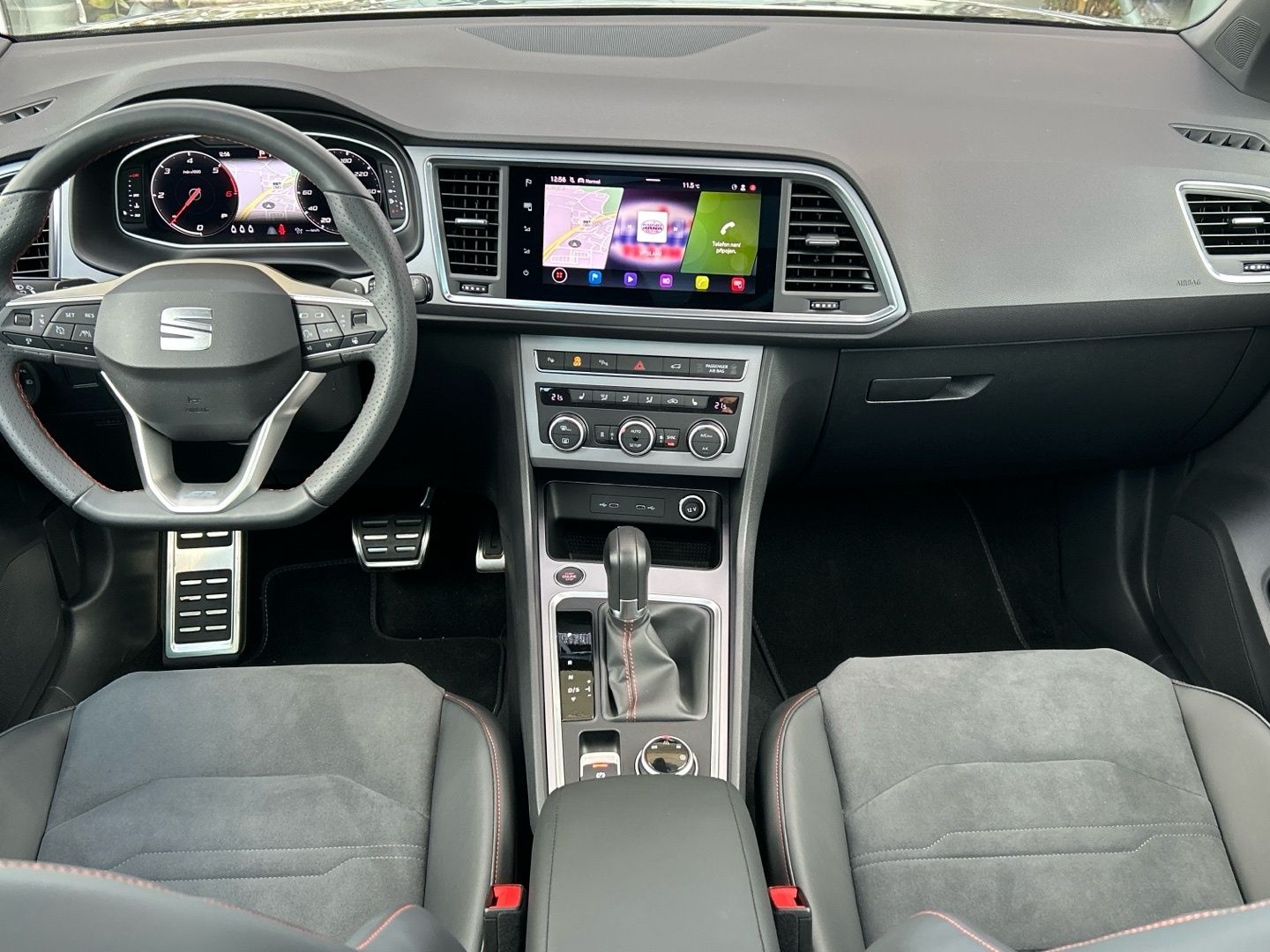 Seat Ateca, 2.0 TDI 7DSG Black Edition FR - fotka 5